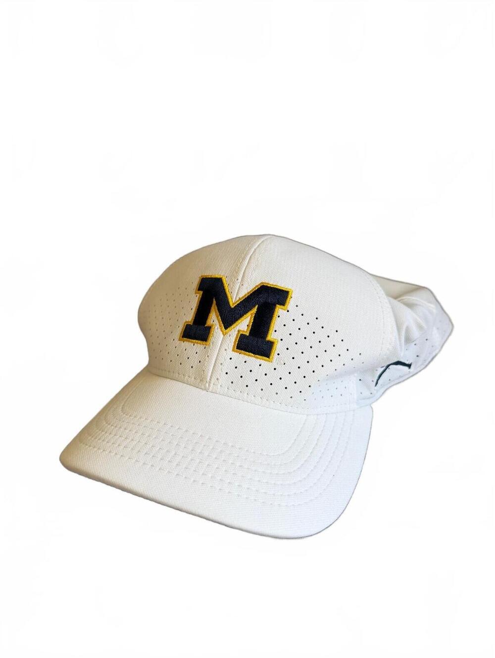 Michigan Wolverines Jordan Brand Hat Size M/L